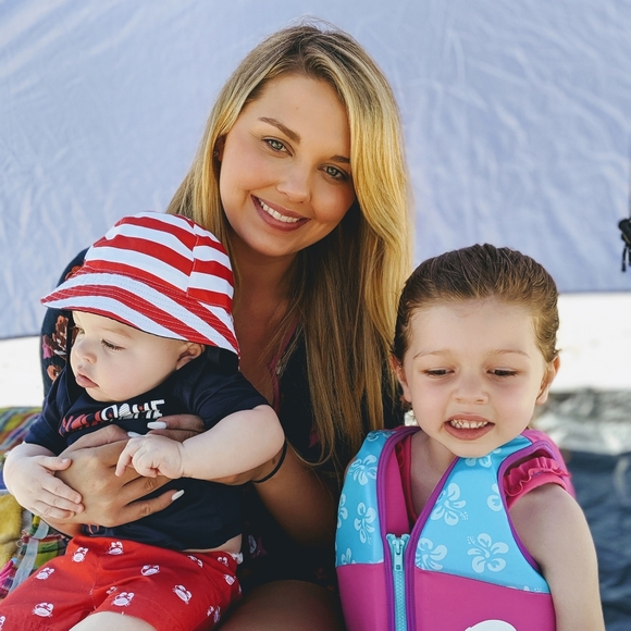 Megan's Unlisted Clothing Items/ Also Like To Be Notified Of My Live Shows! - Picture 1 of 1